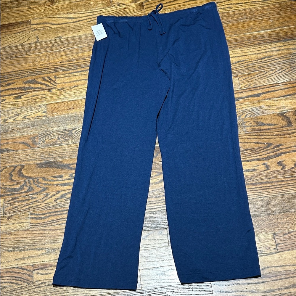 Navy Blue Cloud Knit Sleepwear in Dark Blue - Picture 3 of 3